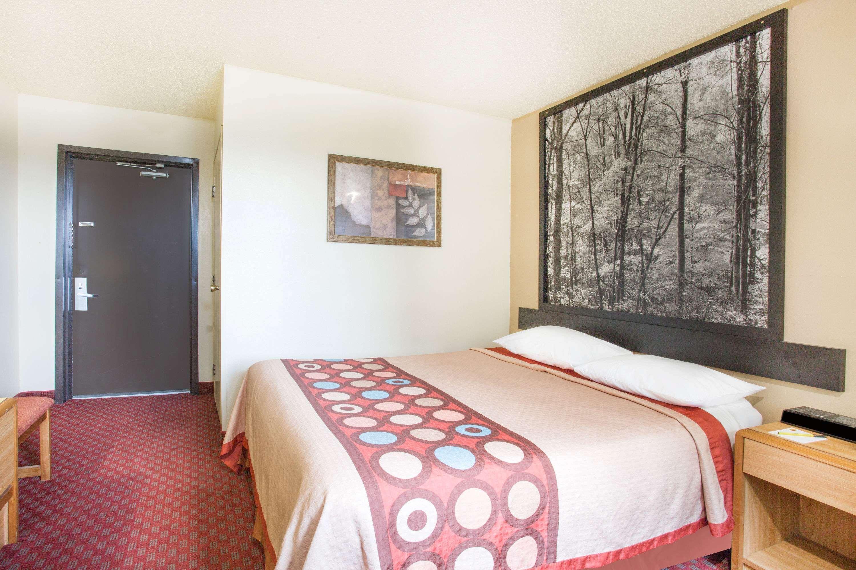 Hotel Super 8 By Wyndham Va