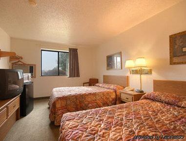 Super 8 By Wyndham Va Hotel Lexington